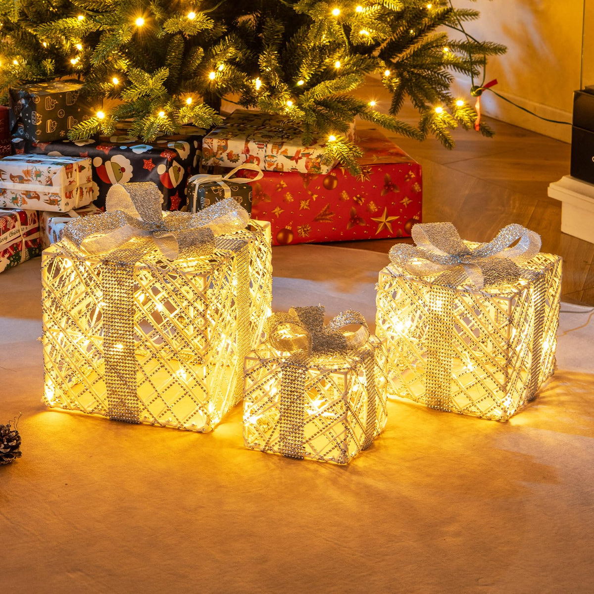Tangkukla 3 Pack Christmas Lighted Gift Box, Pre-Lit Festive Boxes w/ 50 LED Lights - Product image 1